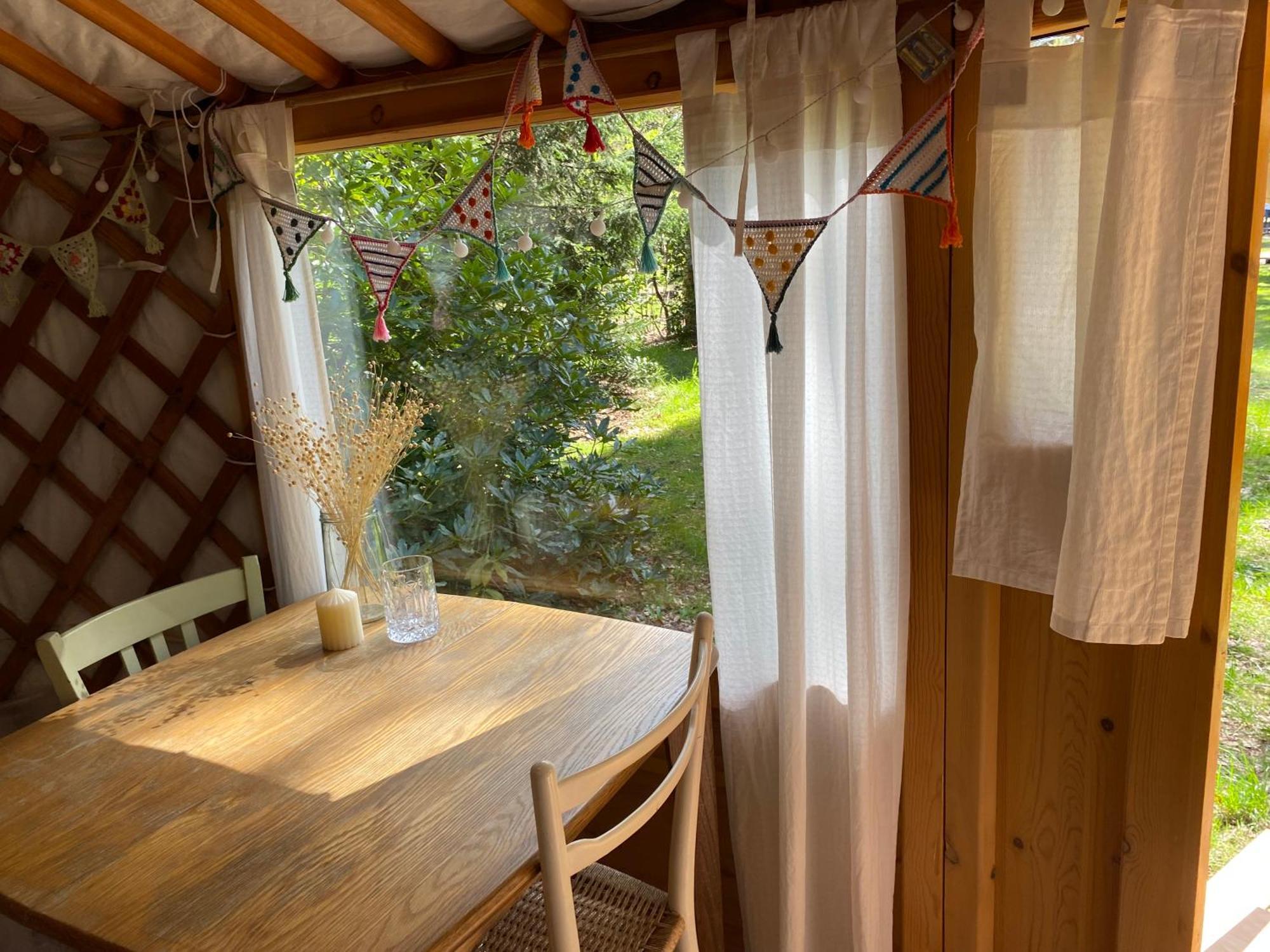 Ons Yurt Huisje In Het Bos Hollandsche Rading Bagian luar foto